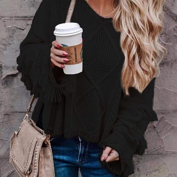 Unbranded Sweaters - Boho fringed v neck sweater